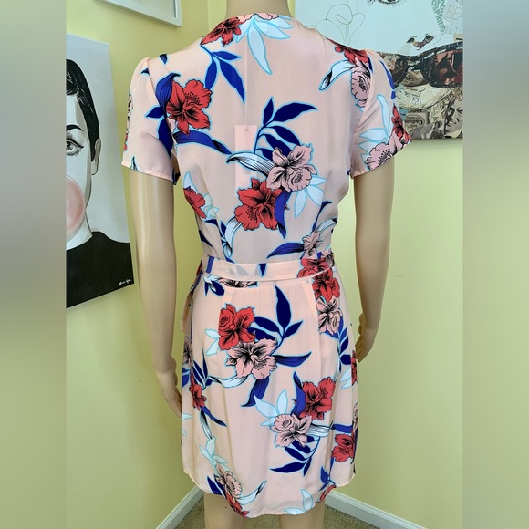 100% SILK‼️ NWT YUMI KIM Grapevine Wrap Dress in Maui Escape, Size XS - Picture 9 of 14